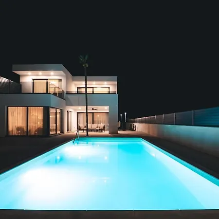 Tadea Villa *